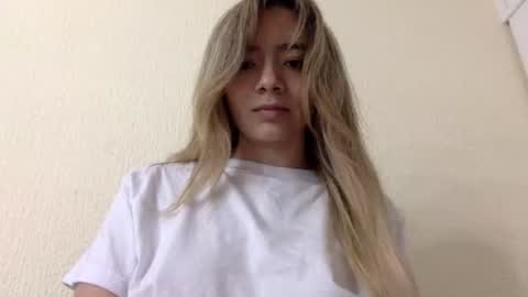 majo_gomezz online show from August 1, 2:35 am
