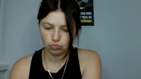 make_mesmile online show from July 9, 6:56 pm