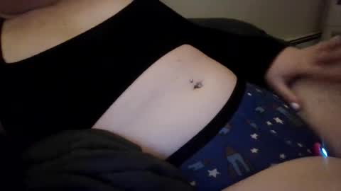 makemewatch online show from May 16, 1:57 am