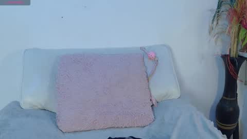 Maki online show from February 8, 8:34 pm