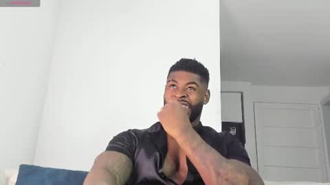Makonnen online show from June 26, 9:59 am