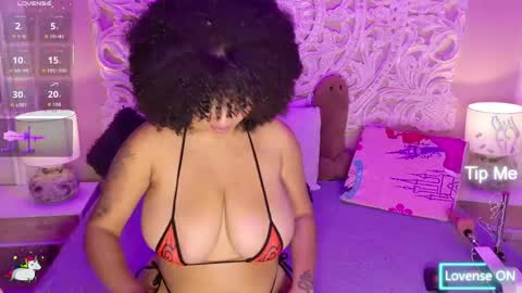   online show from April 29, 4:39 am