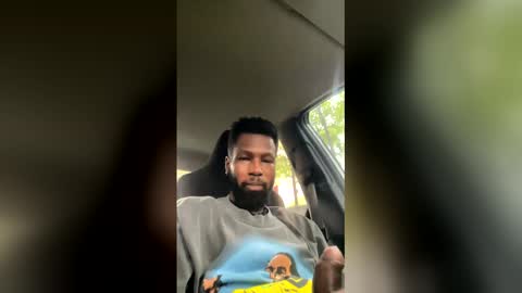 Malcom online show from May 1, 3:06 pm