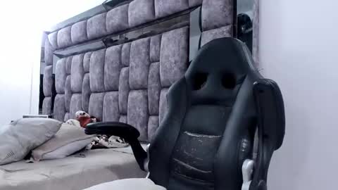 Malcom Stone online show from October 22, 6:05 am