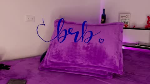   online show from February 11, 11:01 pm