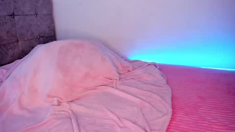 malena99_ online show from March 12, 6:11 pm