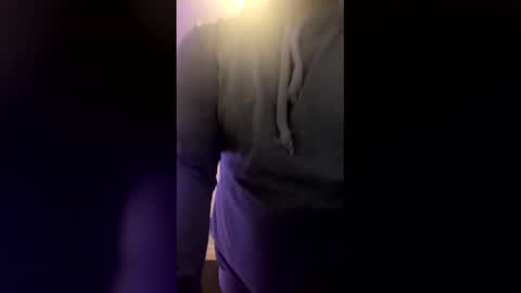 malfoj374328 online show from December 5, 9:19 am