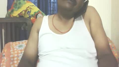 Snapshot of mallik63040 chatting on October 9, 6:19 am Sree0703 online show from October 9, 6:19 am