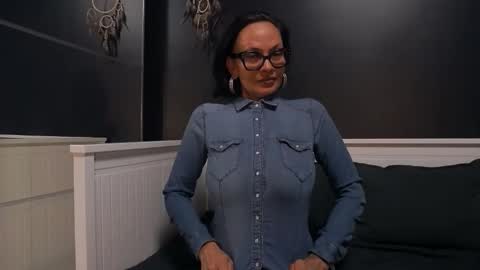 ioana love online show from May 2, 8:58 pm