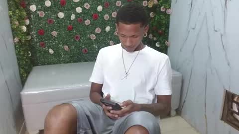 man_san11 online show from December 22, 7:31 pm