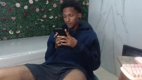 man_sant11 online show from May 19, 3:08 pm