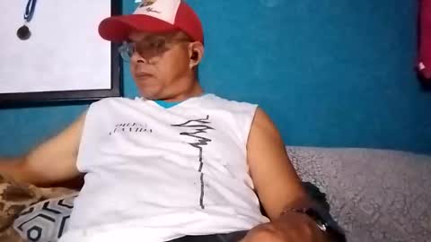 mandrilo7379 online show from April 18, 8:49 am