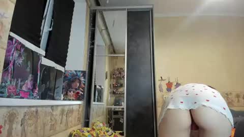 Mandy online show from June 26, 6:46 pm