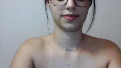 Manelyk online show from July 17, 2:57 am