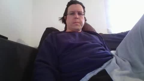 manncr online show from April 14, 8:28 am