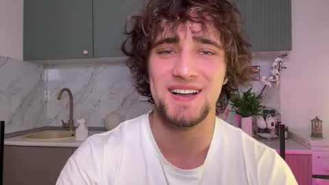 manolein online show from November 12, 3:25 pm