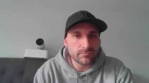 manop01 online show from March 21, 8:35 pm