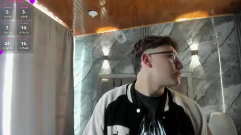 Manson and Zoe online show from July 16, 11:35 am