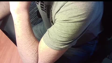 Snapshot of manswed chatting on February 3, 9:41 am manswed online show from February 3, 9:41 am