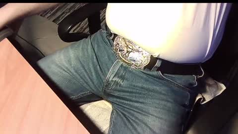 Snapshot of manswed chatting on December 13, 10:41 am manswed online show from December 13, 10:41 am