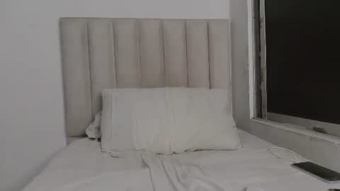 Manuel online show from July 13, 11:30 pm