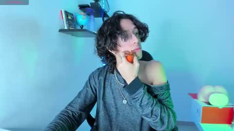 Manuel online show from October 23, 4:36 am