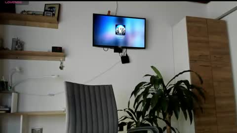 manucute 23  online show from June 16, 9:19 pm