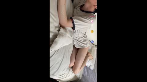 Maple online show from December 25, 4:54 pm