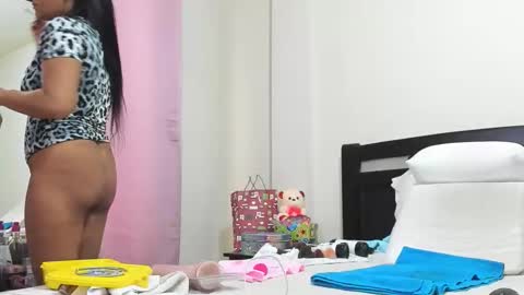 Mara online show from April 28, 1:48 pm
