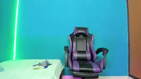 Mara rosseX online show from August 4, 6:37 pm