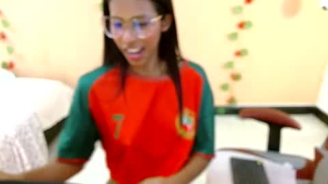 Mara 3 online show from July 6, 3:03 pm