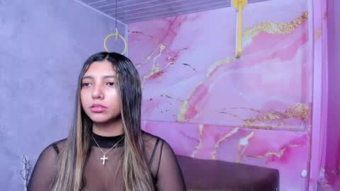 Maraluna online show from April 29, 1:38 pm