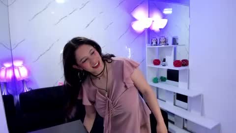 maramartinez_ online show from July 28, 8:52 pm