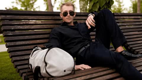 alex marvelxx online show from April 27, 11:30 am