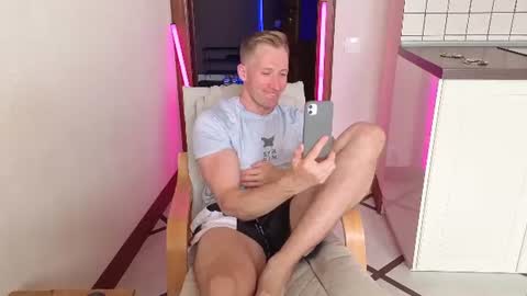 alex marvelxx online show from June 30, 1:10 pm