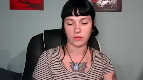 Snapshot of marcelinealtaria chatting on October 25, 3:40 am MarcelineAltaria online show from October 25, 3:40 am