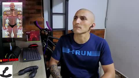 Marck  Independent model  online show from April 22, 2:52 am