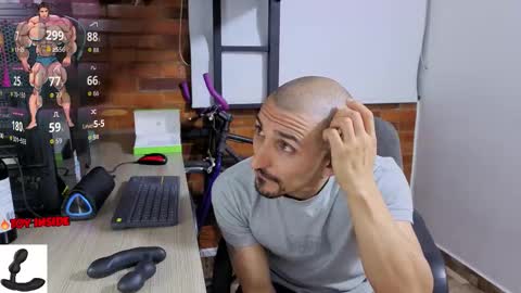 Marck  Independent model  online show from February 20, 6:26 am