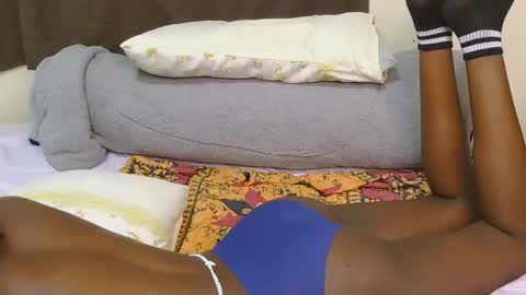 marclyne_cy online show from March 10, 7:34 am