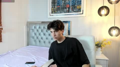 marcoviolet online show from May 28, 11:52 am