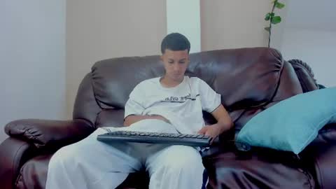 marcus_jeron online show from June 26, 7:08 pm