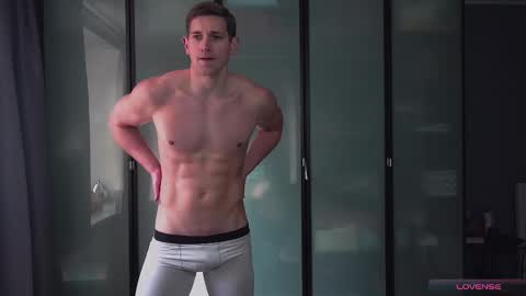 Marcus Diamond  online show from March 9, 1:15 pm