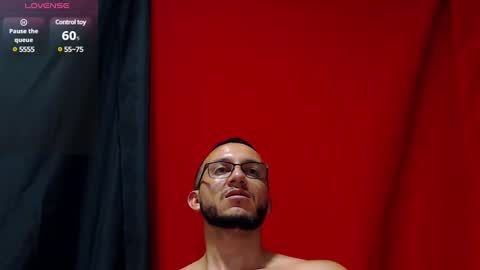 Snapshot of marcusmilarc chatting on February 13, 1:50 am   online show from February 13, 1:50 am