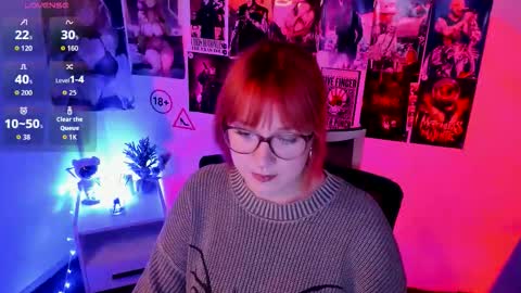 Snapshot of margaret_red chatting on October 5, 7:21 pm Margaret online show from October 5, 7:21 pm