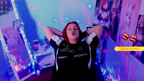 Snapshot of margaret_red chatting on January 15, 3:29 pm Margaret online show from January 15, 3:29 pm