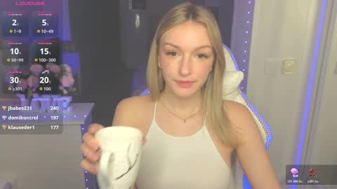 Margaret online show from October 25, 2:23 am