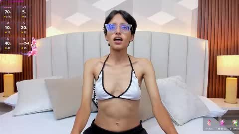 Aitana online show from October 23, 2:13 am