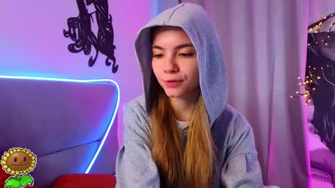 Call me Margie33 online show from March 5, 8:56 am