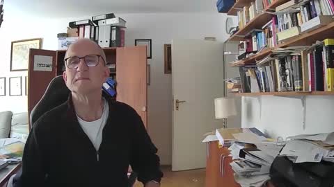 marginalie online show from September 18, 9:02 am