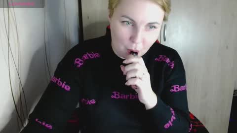 Mari online show from November 24, 6:34 am